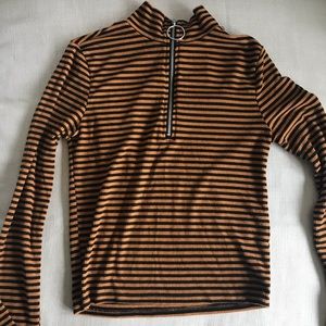 Striped ring zipper long-sleeved crop top